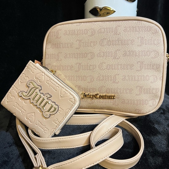 🤎🩷NWT-Juicy Couture Gothic Dots Cafe Bestsellers Camera Crossbody & wallet🤎🩷 - Picture 5 of 17